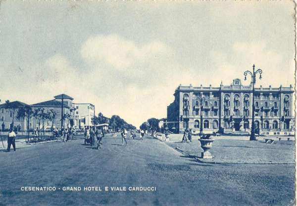 Cesenatico - Viale Carducci e Grand Hotel 1958