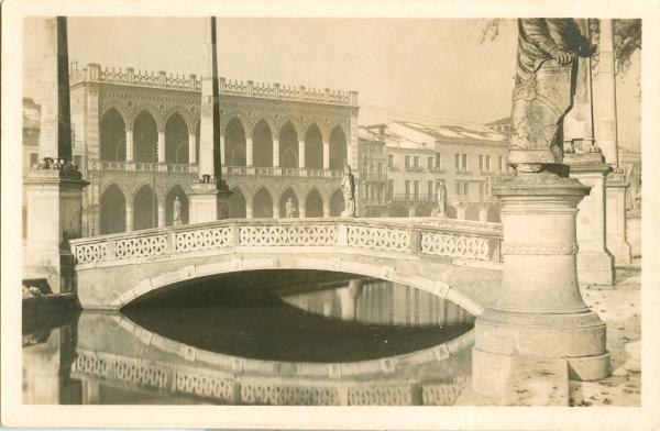 Padova - Loggia Amulea