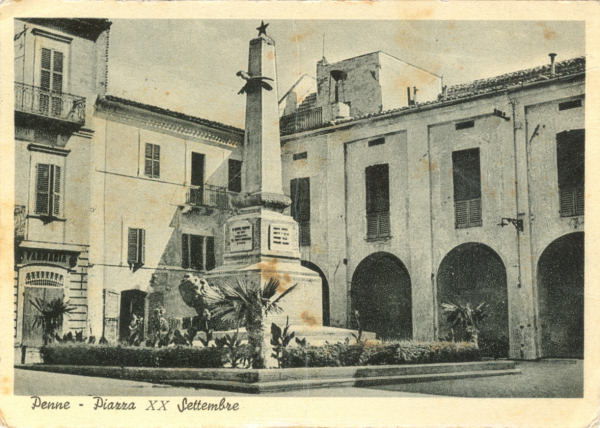 Penne - Piazza XX Settembre 1954