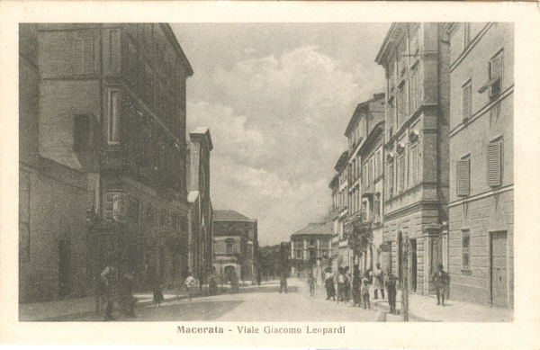 Macerata - viale Giacomo Leopardi