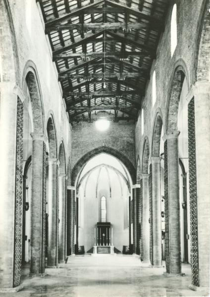 Cesena - Interno della Cattedrale 1975