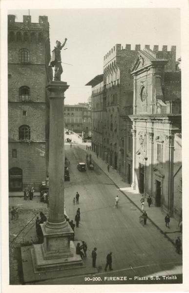 Firenze - Piazza S.S. Trinit 1941