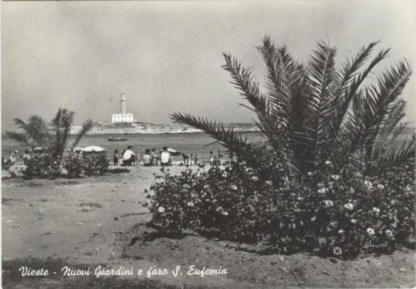 Vieste - Spiaggia e Faro S. Eufemia 1959