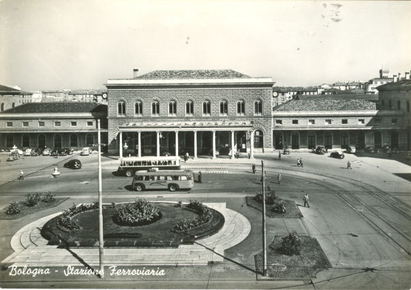 Bologna - Stazione Ferroviaria 1962
