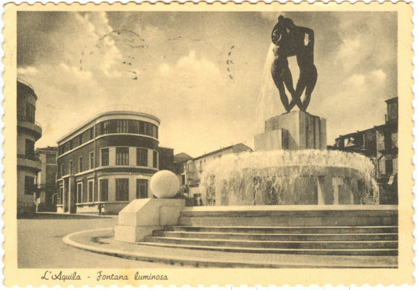 L'Aquila - Fontana Luminosa 1951