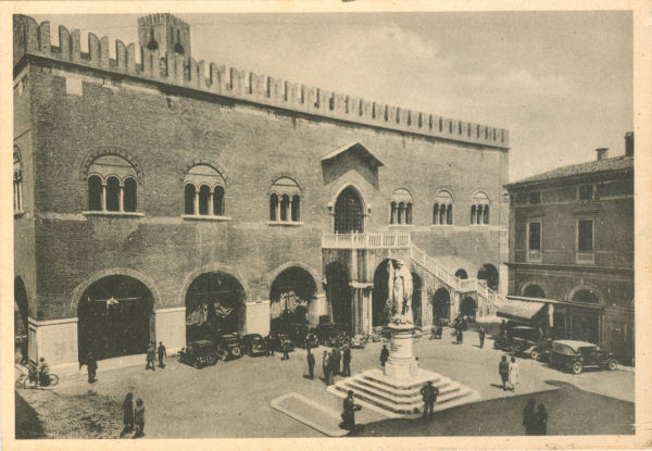 Treviso - Piazza Indipendenza