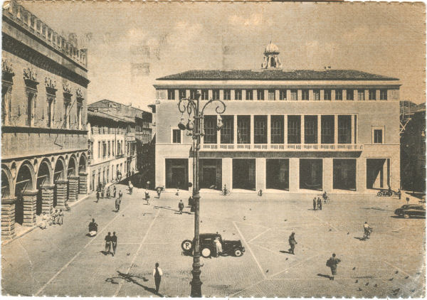 Pesaro - Piazza del Popolo 1956