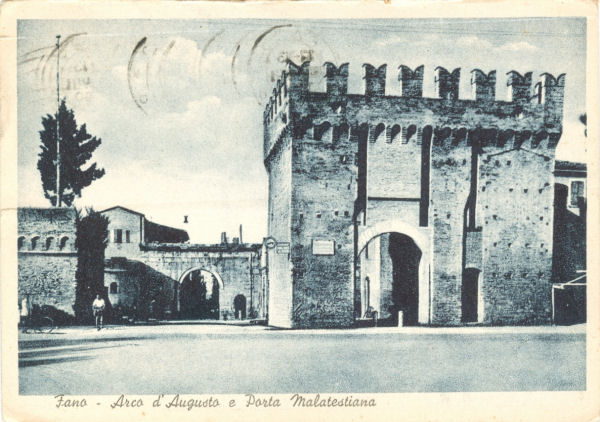 Fano - Arco d'Augusto e Porta Malatestiana 1960