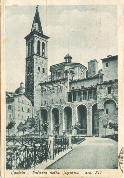 Spoleto - Palazzo della Signoria 1942