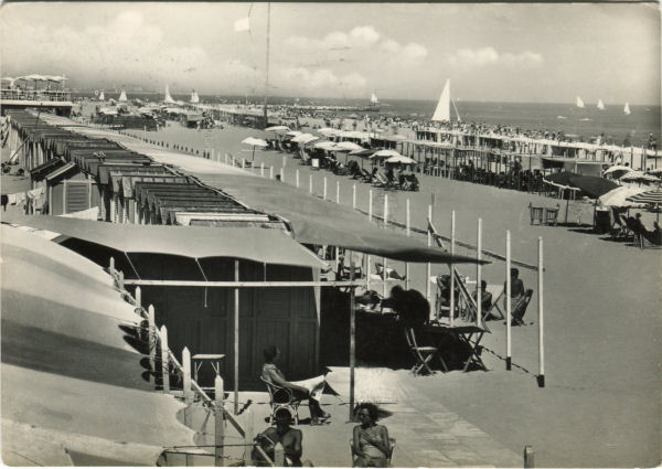 Riccione - la Spiaggia 1952