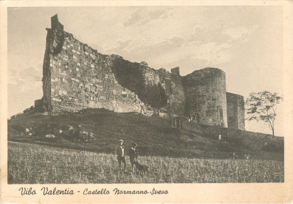Vibo Valentia - Castello Normanno Svevo 1947