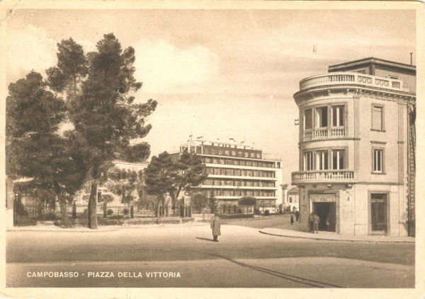 Campobasso - Piazza della Vittoria 1952