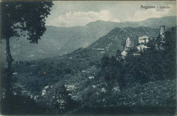 Bagnone - Panorama con Castello
